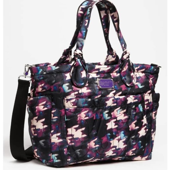 Marc By Marc Jacobs Handbags - Marc by Marc Jacob Eliz-A-Baby Bag